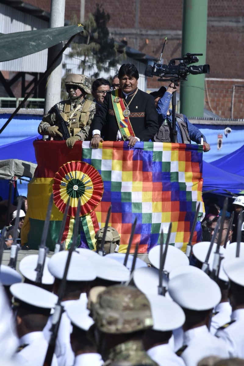 Parada militar en vivo Las Fuerzas Armadas celebran 194 años. El