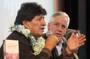 El expresidente Evo Morales junto al exvicepresidente Álvaro García Linera. | Twitter