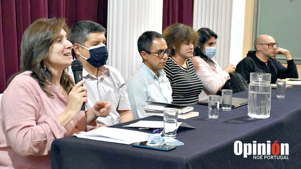 El conversatorio “¿Hacia una descriminalización de la población consumidora de drogas? Abriendo el debate”. NOÉ PORTUGAL