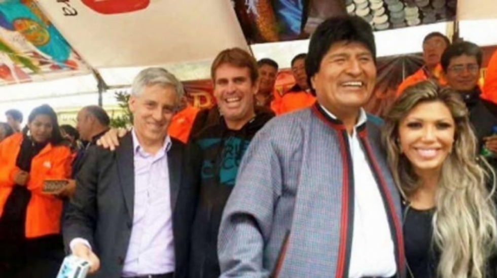 Gacría Linera, Morales y Zapata en el Carnaval de Oruro.